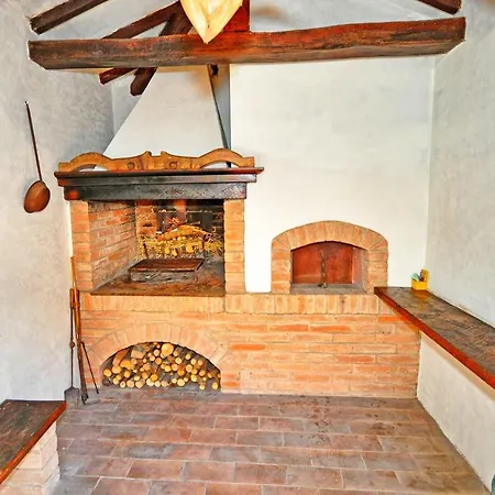 Sleeps 10 Pool Air Con Wifi