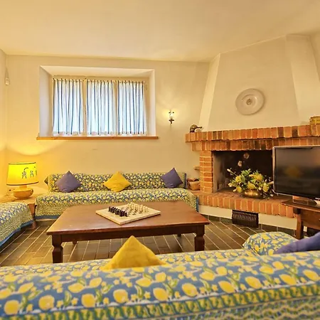 Sleeps 10 Pool Air Con Wifi וילה *