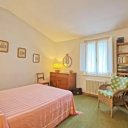 Sleeps 10 Pool Air Con Wifi וילה